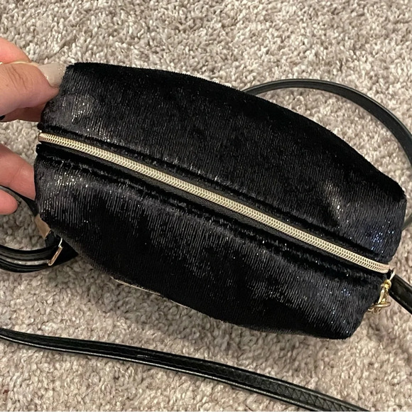 Dior black with gold cross body bag - Picture 3 of 8